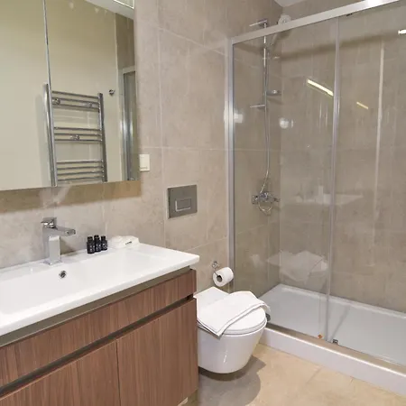 Spacious 2br With Garden- Long Term Rent * İstanbul