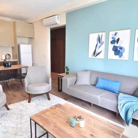 Spacious 2br With Garden- Long Term Rent Daire