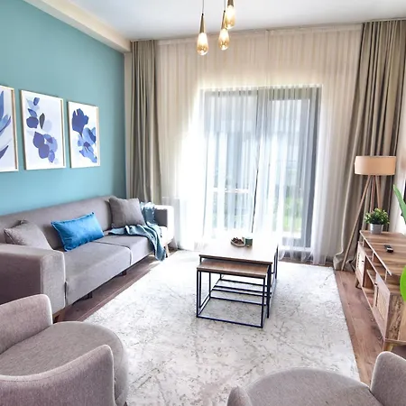 Spacious 2br With Garden- Long Term Rent イスタンブール